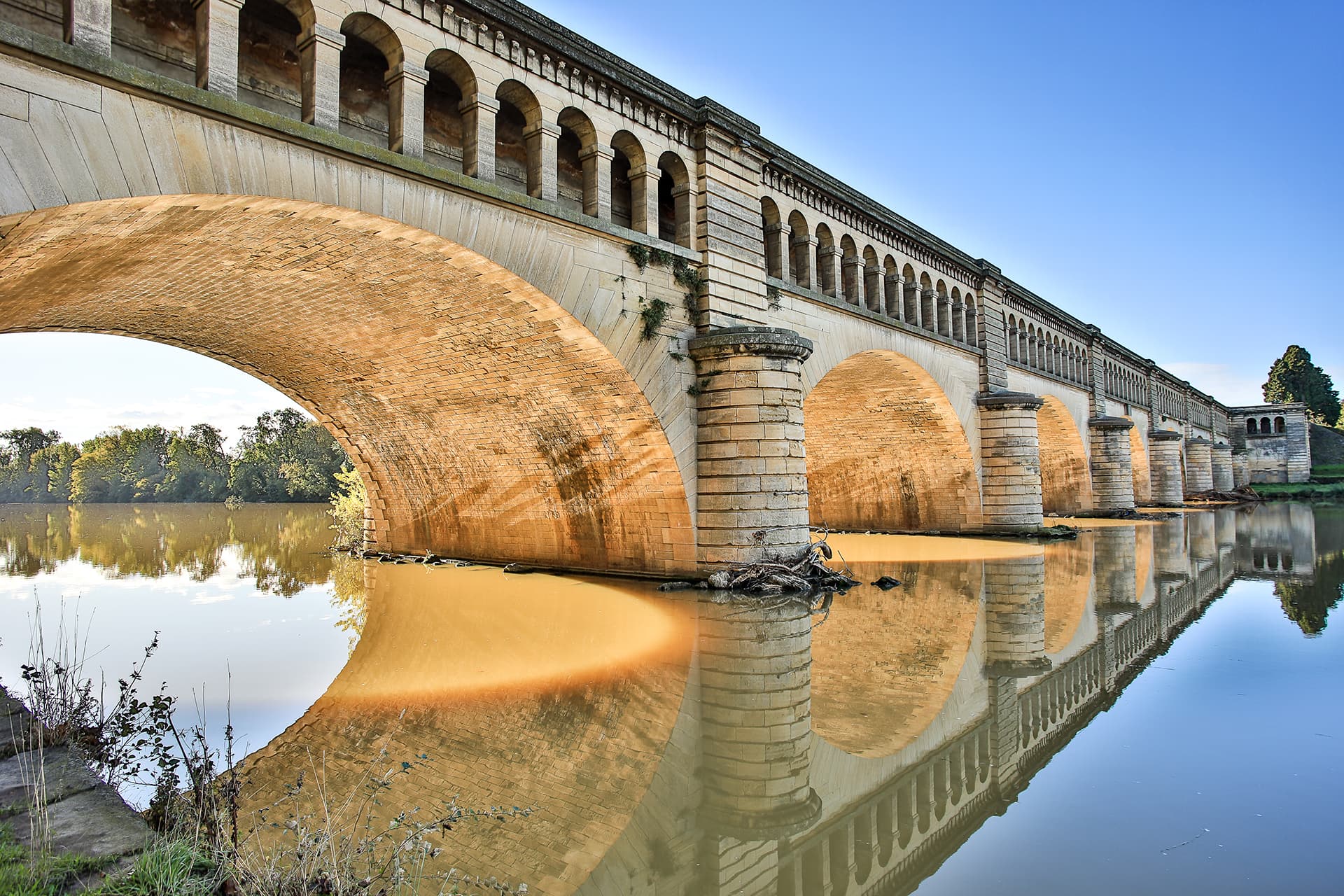 Puente canal del Orbe en Béziers - Canal du Midi